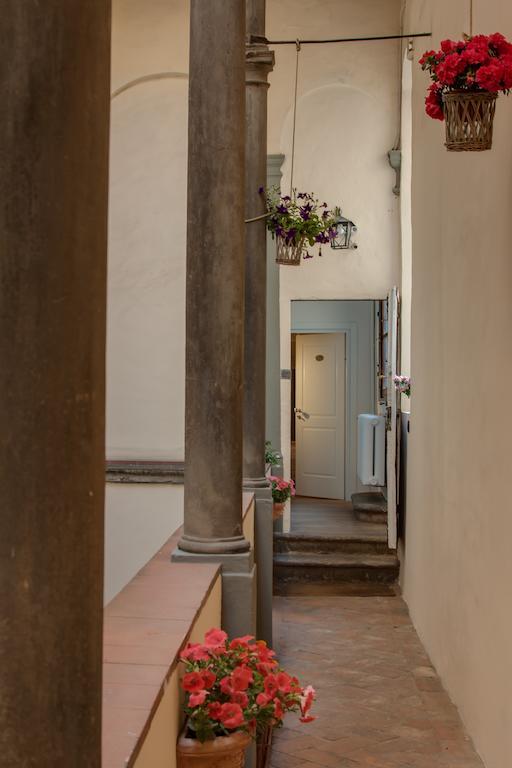 Residenza D'Epoca Borgo Albizi Hotell Florens Exteriör bild