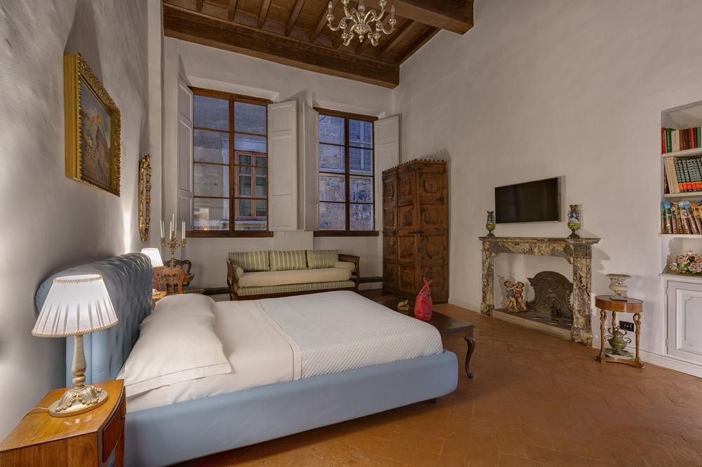 Residenza D'Epoca Borgo Albizi Hotell Florens Exteriör bild